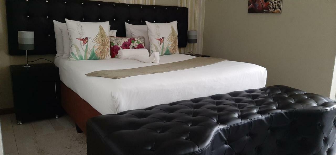 The New Mall Guesthouse Maun Zewnętrze zdjęcie