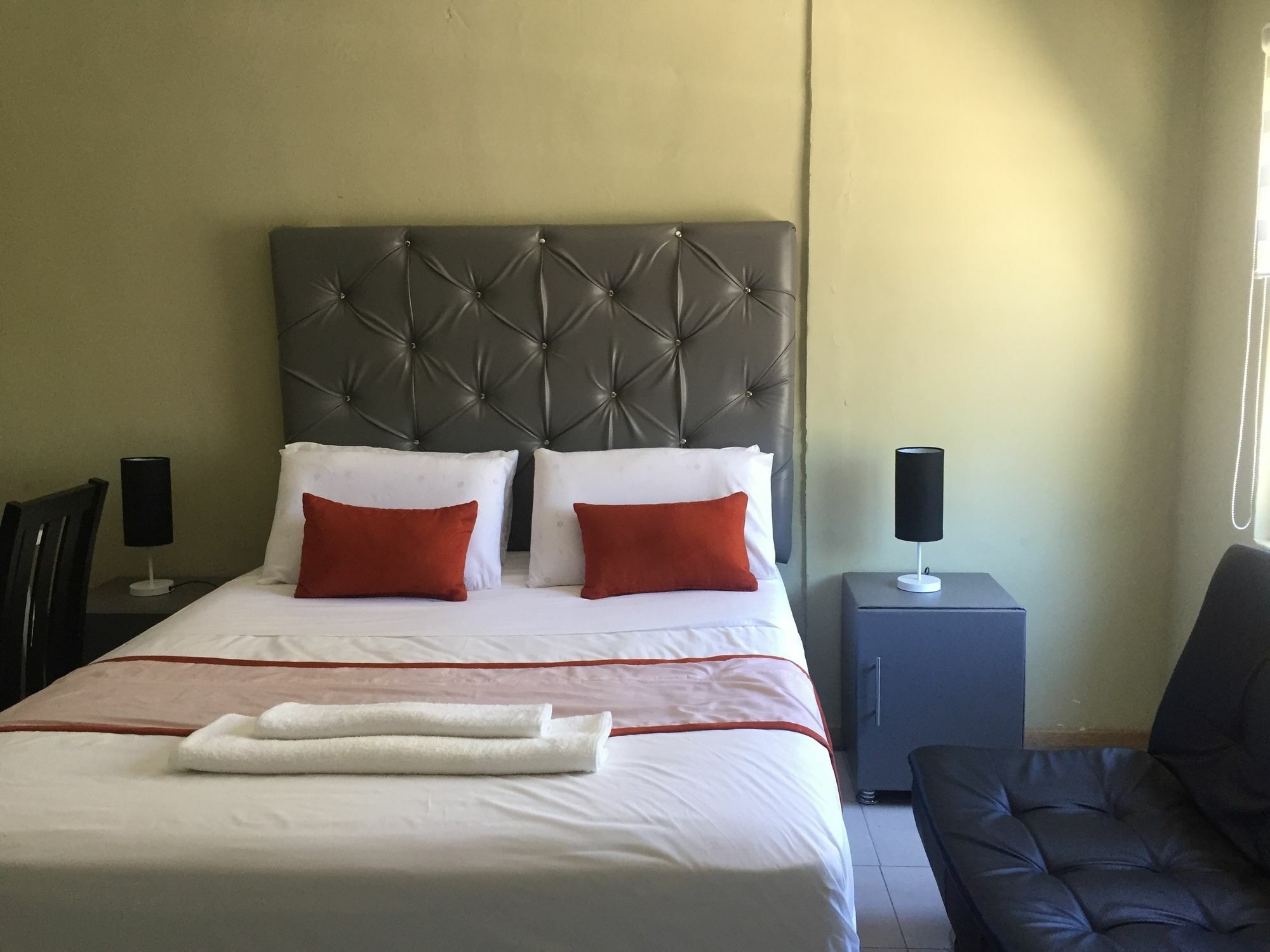 The New Mall Guesthouse Maun Zewnętrze zdjęcie